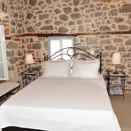 Guesthouse Alexandra Идра Экстерьер фото