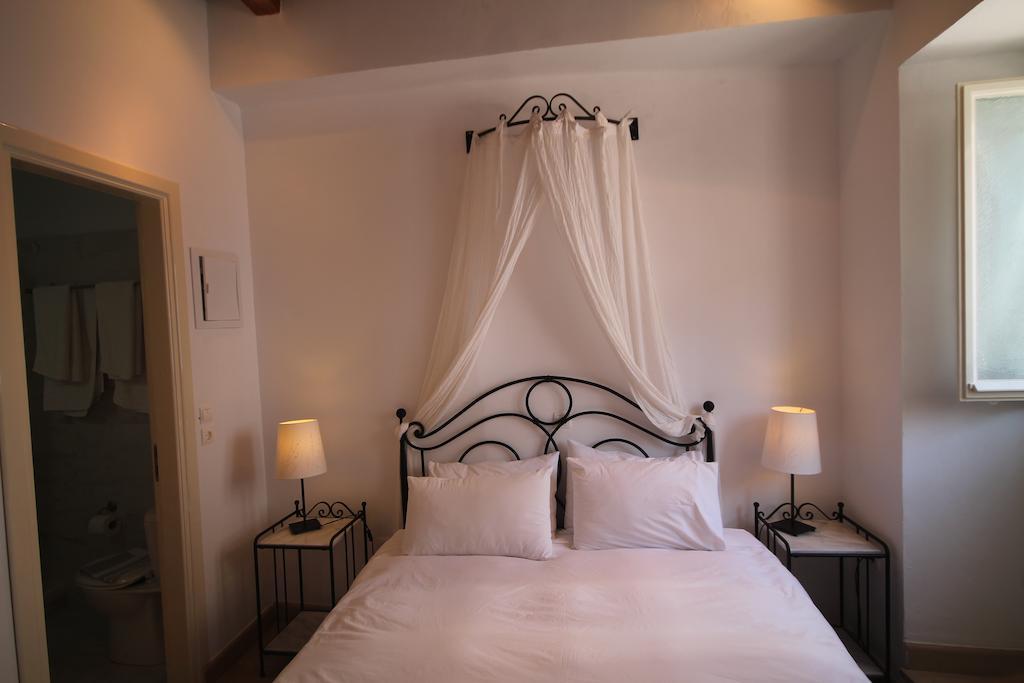 Guesthouse Alexandra Идра Экстерьер фото