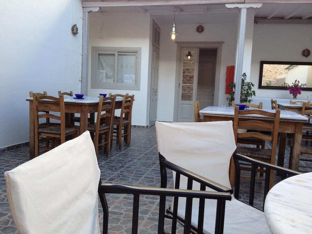 Guesthouse Alexandra Идра Экстерьер фото